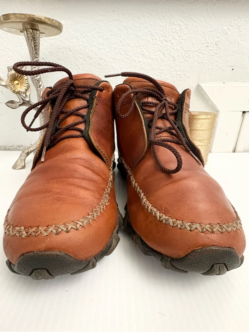 Patagonia Men's Tan Leather Chukka Moc Toe Hiking Vibram Men's Boots Size 11.5
